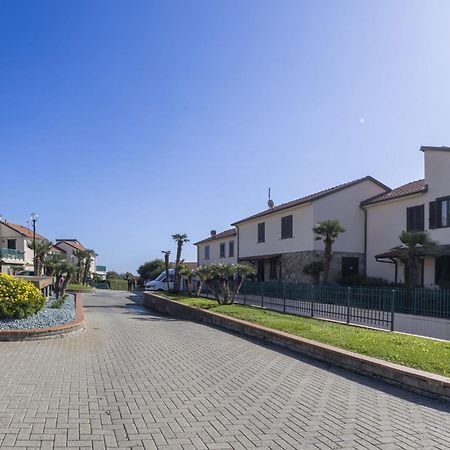 Apartment Le Margherite - Slr261 By Interhome Costarainera Exterior foto