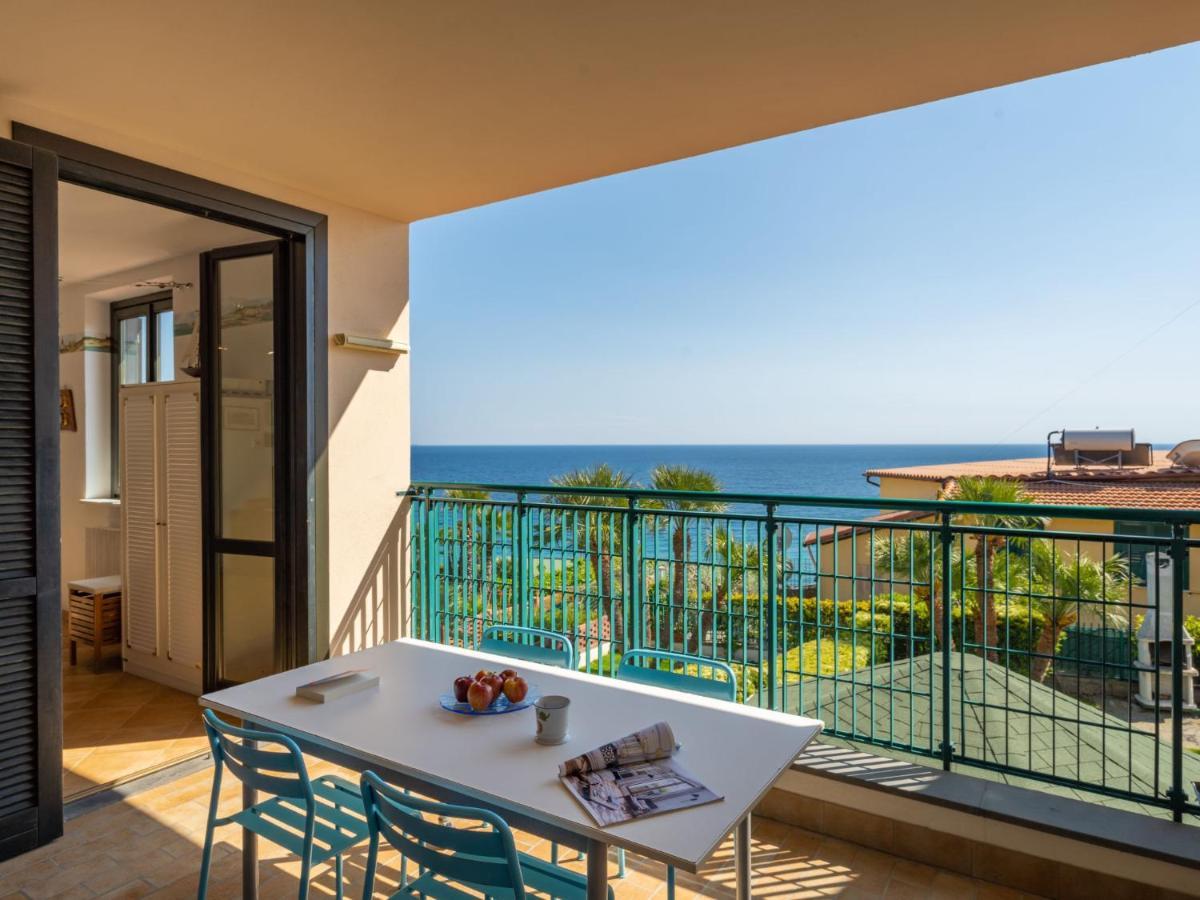 Apartment Le Margherite - Slr261 By Interhome Costarainera Exterior foto
